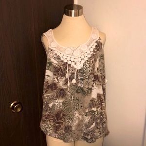 Sleeveless crochet Knit Boho top